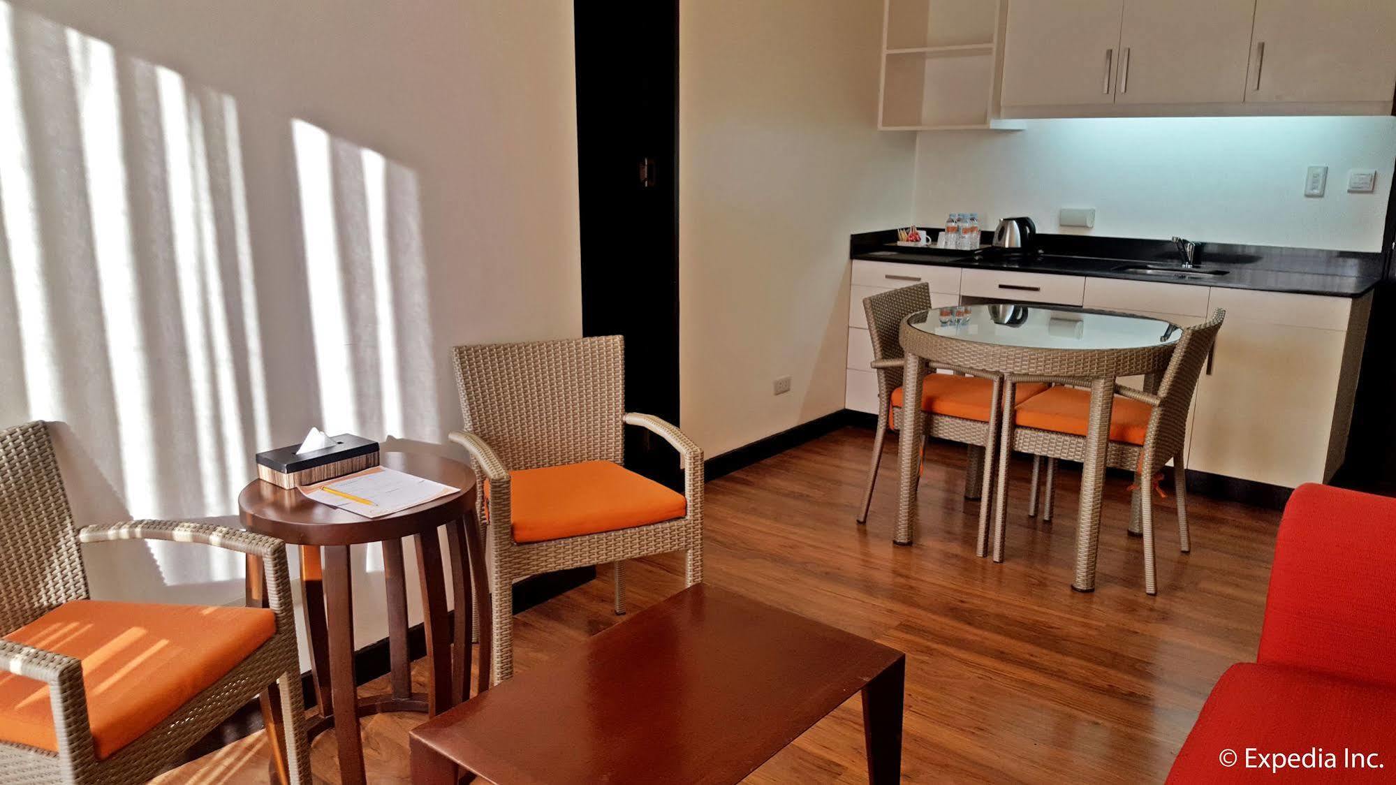Giraffe Boutique Hotel Baguio City Екстериор снимка